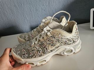 Zapatillas Nike Air Max Plus TN blancas