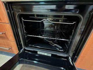 Cocina rústica madera - beige y marrón