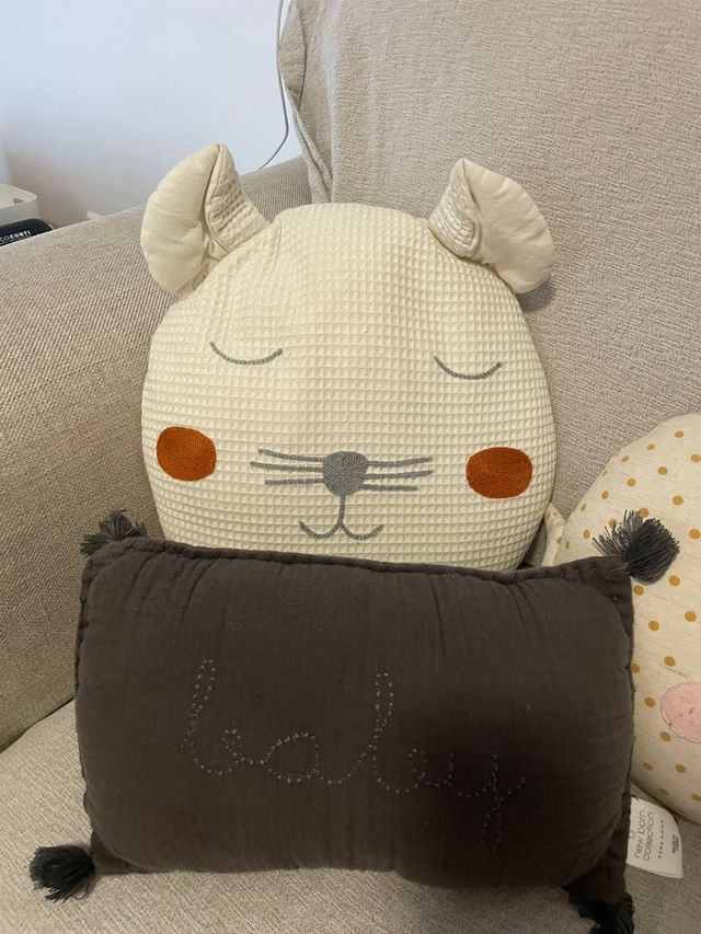 Almohadones infantiles Zara Home