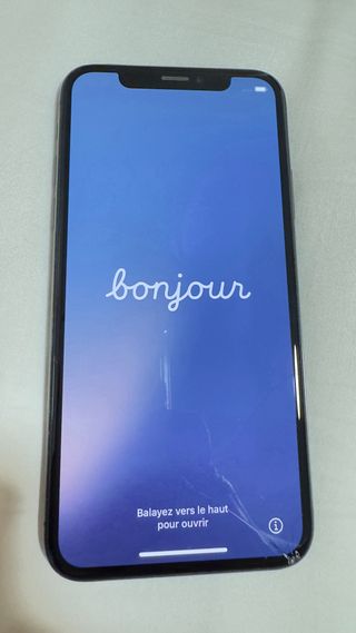 iPhone XS 256GB - Negro con auriculares y Carcasa 