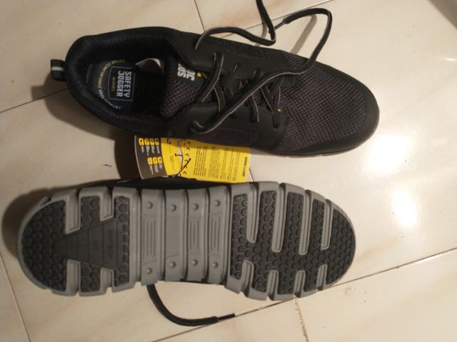 Zapatillas de trabajo negras