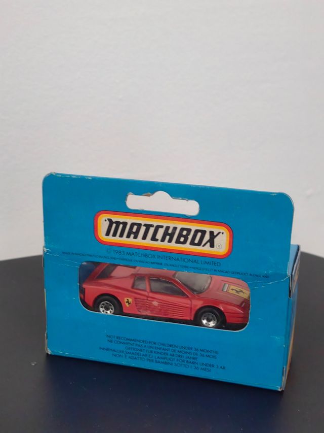 Matchbox Ferrari Testarossa MB75