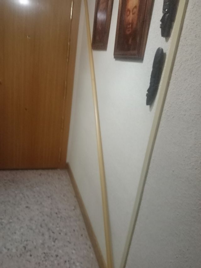 Barra cortina madera, color beige