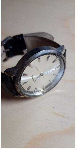 Reloj cuarzo clásico hombre