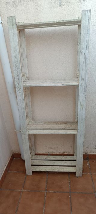 Pack 3 muebles de palés: banco, mesa y estantería