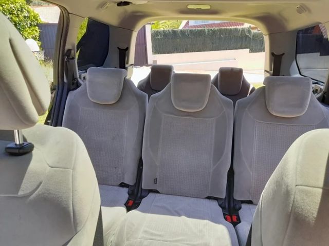 Citroen Grand C4 Picasso 2010