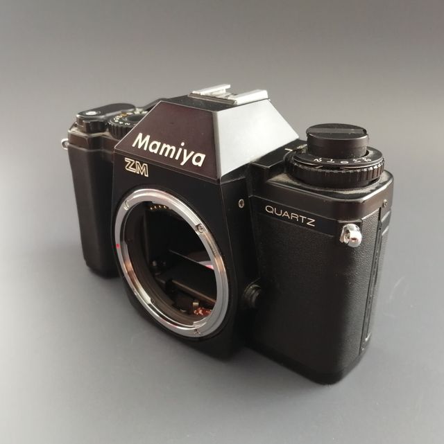 Cámara Mamiya ZM Quartz. Años 70