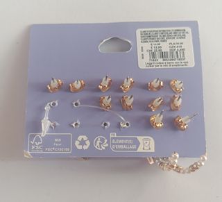 Set 9 pares pendientes Claire's