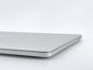 MacBook Pro 13" (2016) Intel Core i5 2.9GHz 2 núcleos - SSD 256GB - 16GB RAM  - Plata