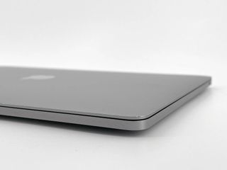 MacBook Pro 13" (2016) Intel Core i5 2.9GHz 2 núcleos - SSD 256GB - RAM 8GB - Gris Espacial