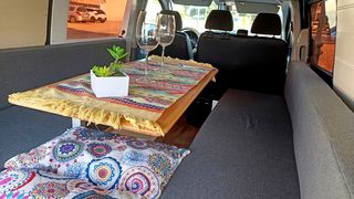 Alquila furgoneta camper 