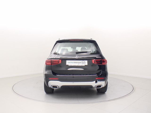 MERCEDES GLB 250 4MATIC