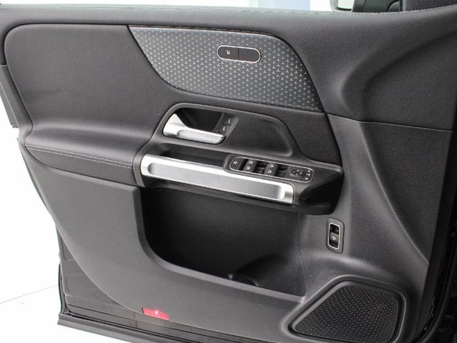 MERCEDES GLB 250 4MATIC