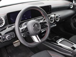 MERCEDES CLASE CLA 200 COUPE