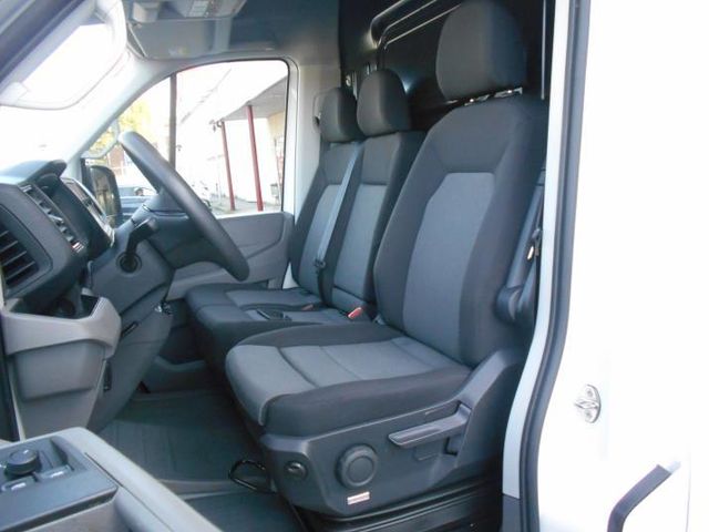 VOLKSWAGEN CRAFTER 2.0 TDI 140 CV FURGON L3-H3 BUSINESS