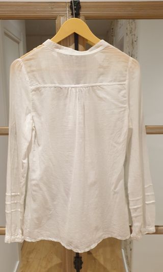 Blusa blanca encaje
