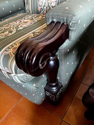 Sofá vintage con sillones 