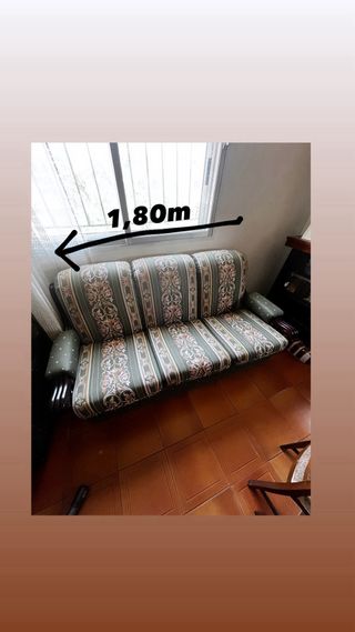 Sofá vintage con sillones 