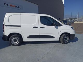 Toyota Proace City 1.5D 75kW (100CV) GX 650 Media