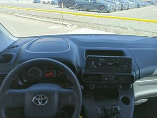 Toyota Proace City 1.5D 75kW (100CV) GX 650 Media