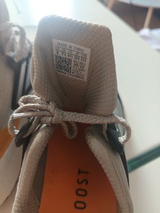 Adidas zapatillas beige-naranja. Traboo