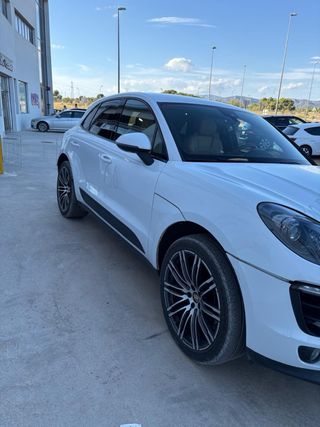 Porsche Macan 2017