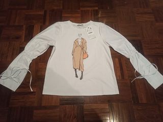 Camiseta Zara M - Nueva c/puños