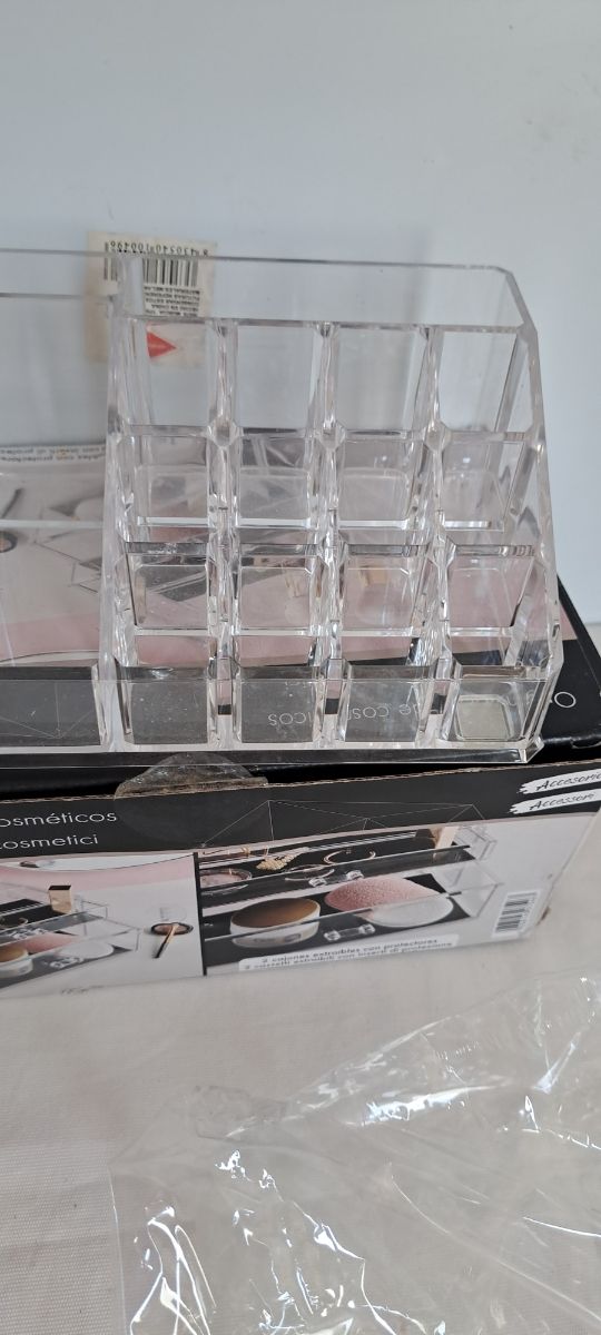 Organizador cosméticos acrílico