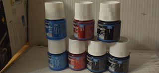 Liquidación: 7 botes pintura para tela Glitter