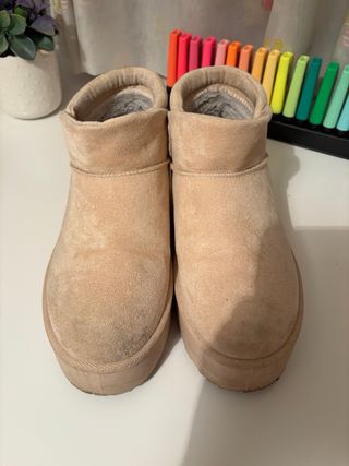 Botas de ante beige
