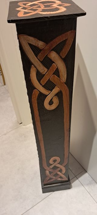 Porta CD in legno marrone