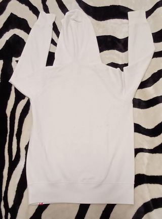 Sudadera New Balance blanca
