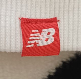 Sudadera New Balance blanca