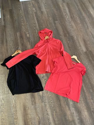 Lote ropa: Chaqueta y 2 camisetas