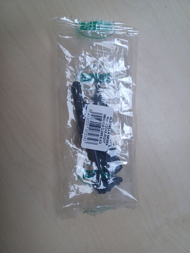 Aldabilla negra - Cerradura derecha