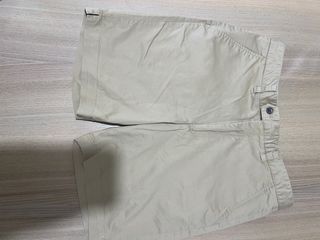Shorts beige Zara hombre talla 42