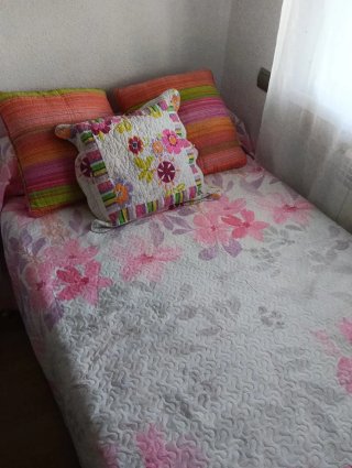 Alquiler habitación piso compartido solo chicas