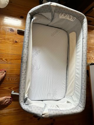 Cuna colecho Chicco Next2Me Gris