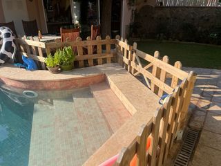 Valla madera piscina niños