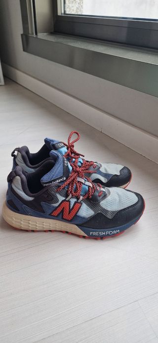 Zapatillas New Balance Fresh Foam - Azul y Rojo