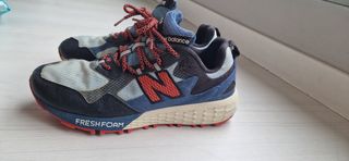 Zapatillas New Balance Fresh Foam - Azul y Rojo