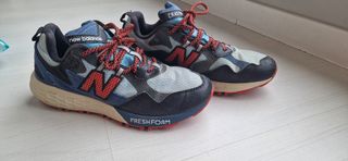Zapatillas New Balance Fresh Foam - Azul y Rojo