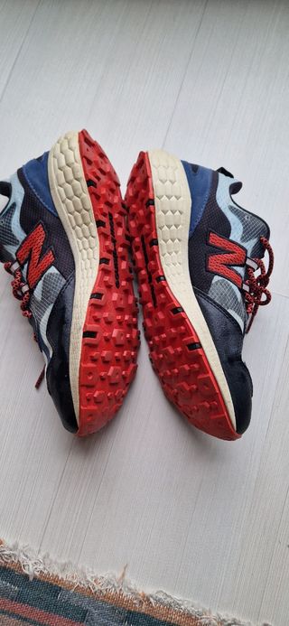 Zapatillas New Balance Fresh Foam - Azul y Rojo