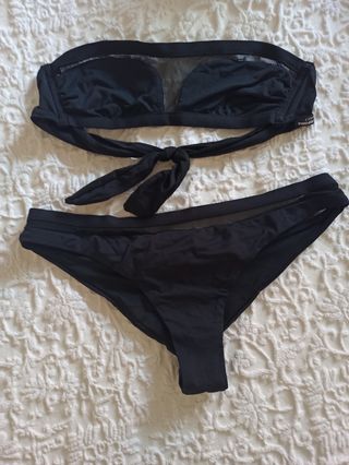 Bikini Calzedonia negro - Baño