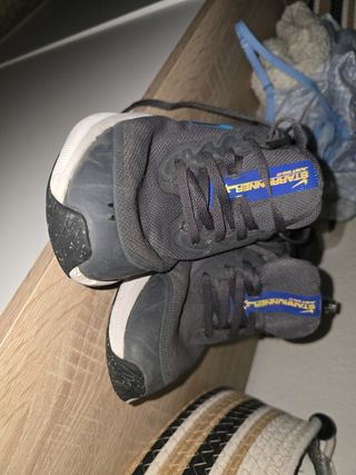 Zapatillas Nike niño talla 38 - Azul Gris