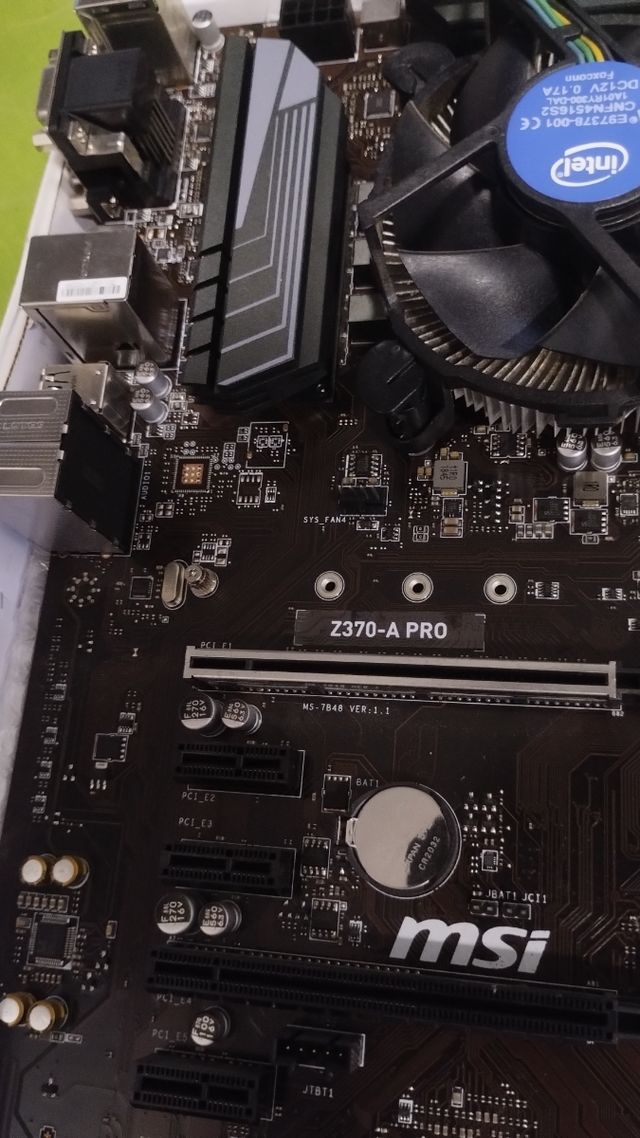 Placa base MSI Z370-A Pro + i5 8600k + 32GB DDR4