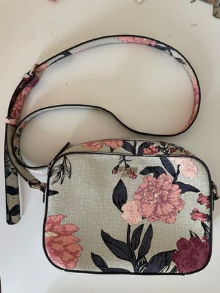 Bolso Guess 
