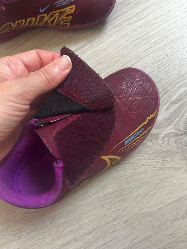 Botas fútbol niño Nike Mercurial