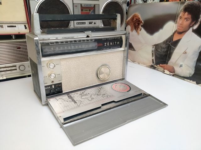 Radio Zenith Transoceánica Vintage