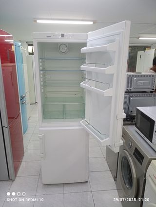 NEVERA MARCA LIEBHERR 